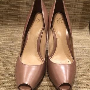 Very versatile. Great for work or play